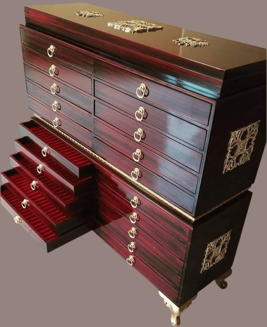 koleksiyonkutu 20 çekmeceli üst kapaklı vip tesbih dolabı 20 çekmeceli üst kapaklı vip tesbih dolabı