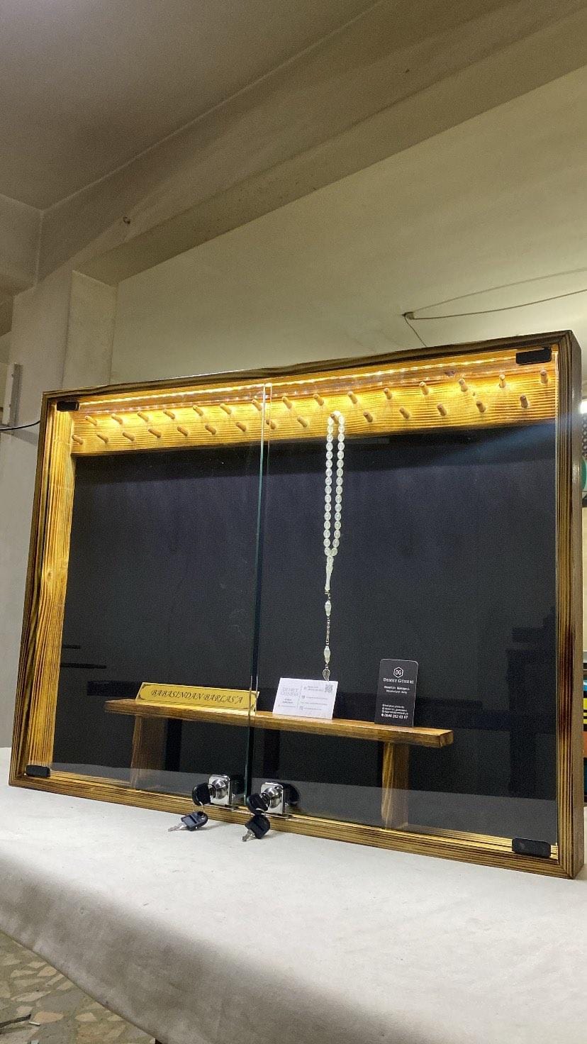 koleksiyonkutu 60 tesbih kapasiteli raflı tesbih vitrini vip özel 60 tesbih kapasiteli raflı tesbih vitrini vip özel