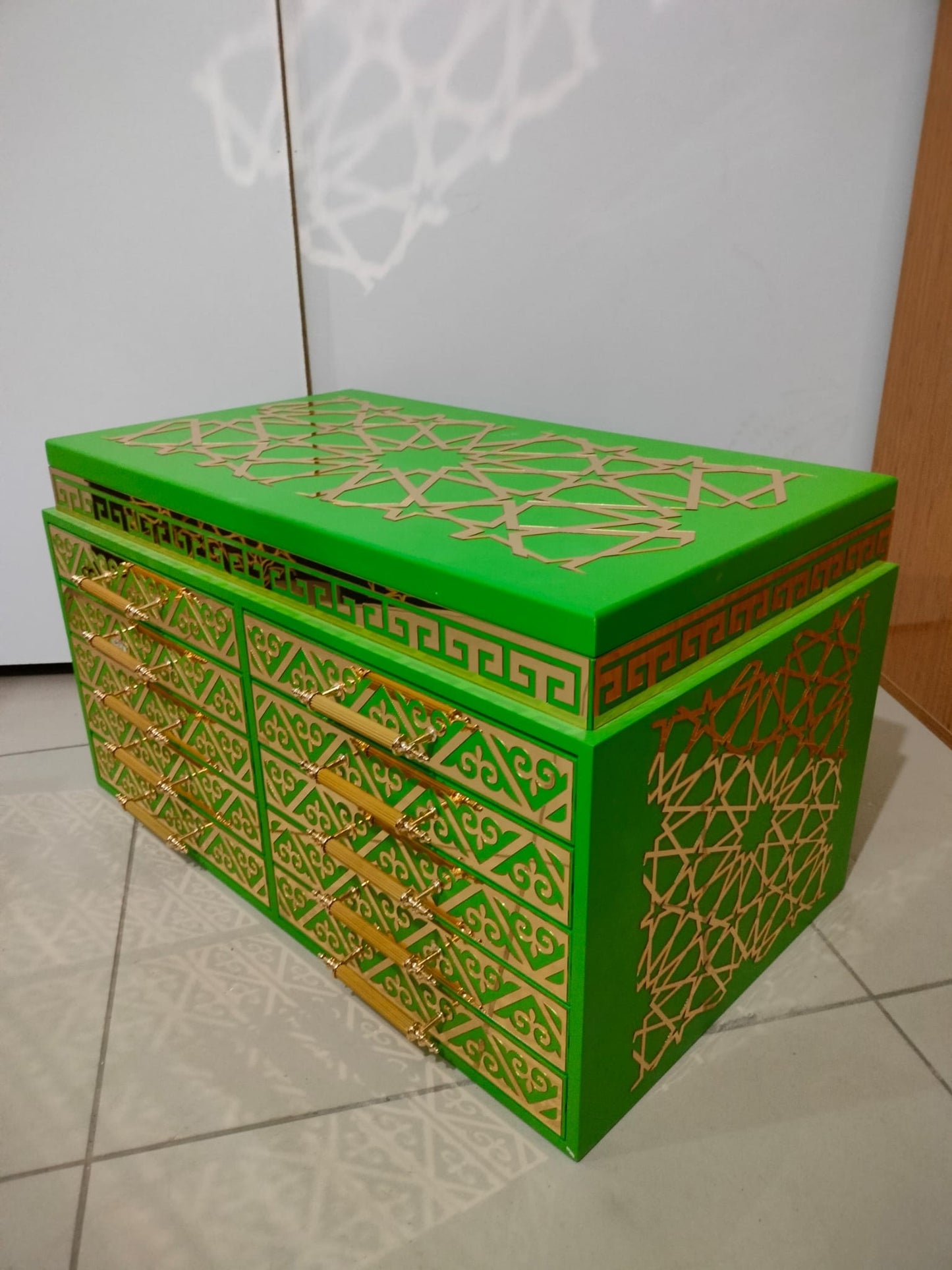 koleksiyonkutu Tesbih &saat &karışık takı dolabı VIP özel Tesbih &saat &karışık takı dolabı VIP özel