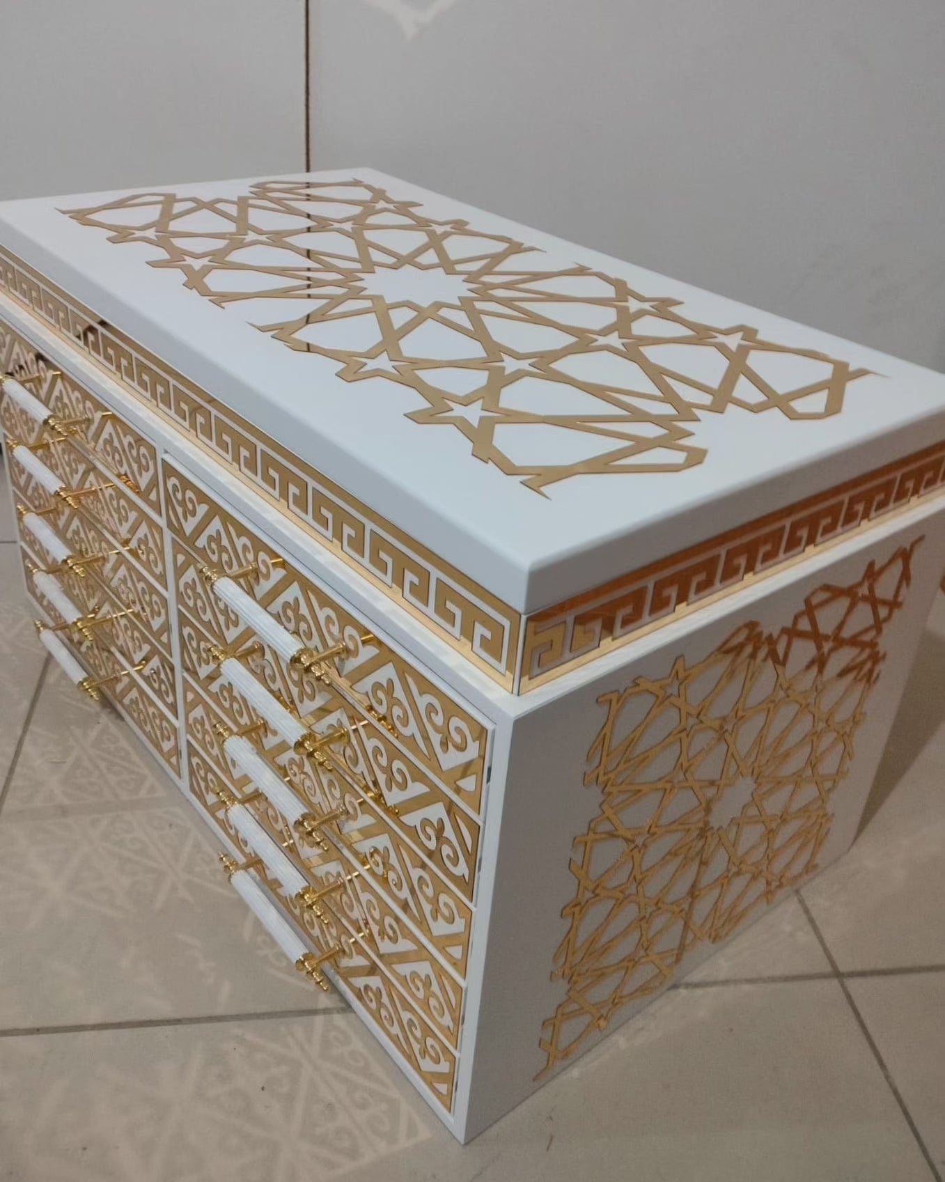 koleksiyonkutu Tesbih & saat & karışık takı dolabı VIP özel Tesbih & saat & karışık takı dolabı VIP özel