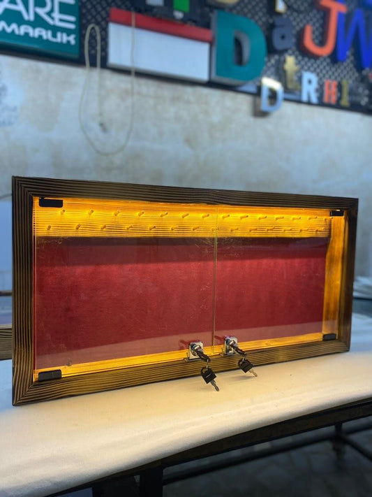 koleksiyonkutu ❤️80*40 cm ölçüsünde tesbih vitrini vip özel ultra  lüks 📢👌 ❤️80*40 cm ölçüsünde tesbih vitrini vip özel ultra  lüks 📢👌