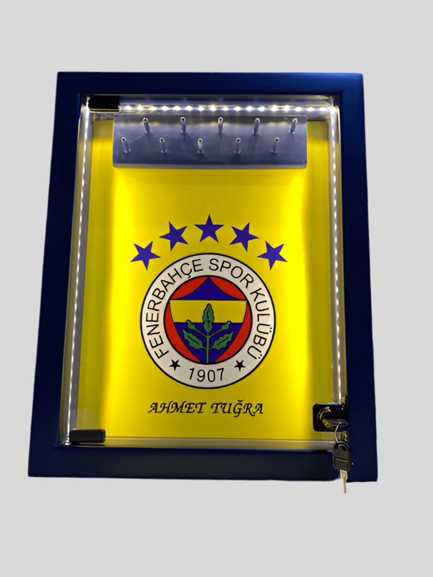 koleksiyonkutu Fenerbahçe Amblemli 50x40 cm Tespih Vitrini Fenerbahçe Amblemli 50x40 cm Tespih Vitrini